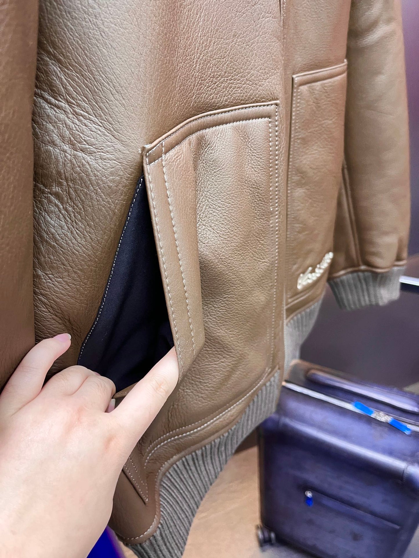 Louis Vuitton Reversible Hooded Shearling Blouson Leather Winter Jacket